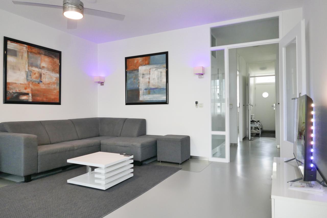 80 m² Furnished Apartment with Loggia - Image 12