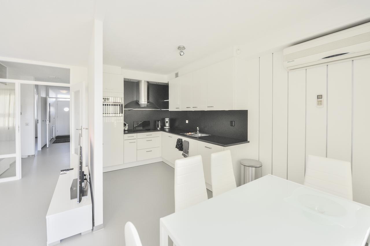 80 m² Furnished Apartment with Loggia - Image 23