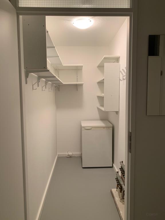 80 m² Furnished Apartment with Loggia - Image 39