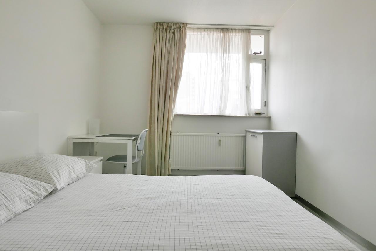 80 m² Furnished Apartment with Loggia - Image 42