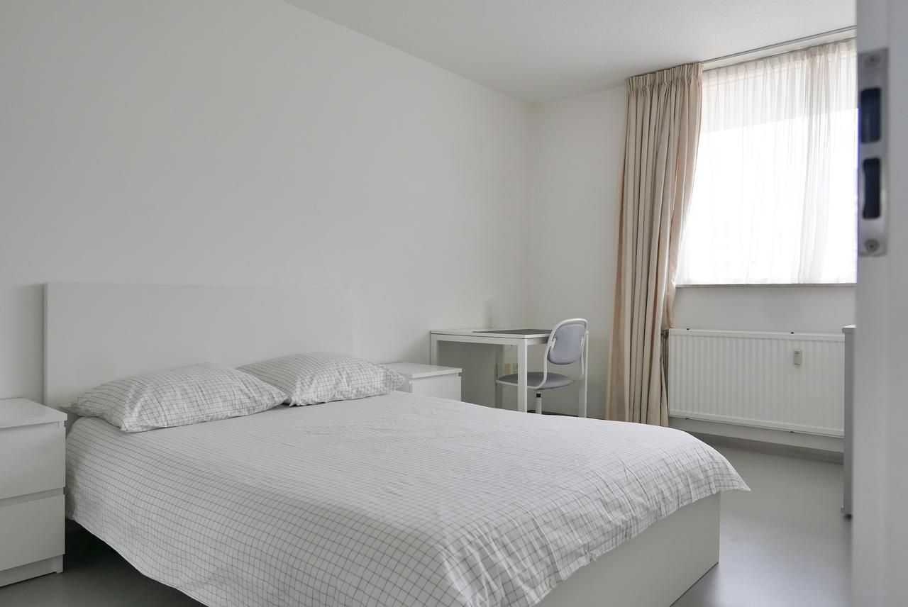 80 m² Furnished Apartment with Loggia - Image 43