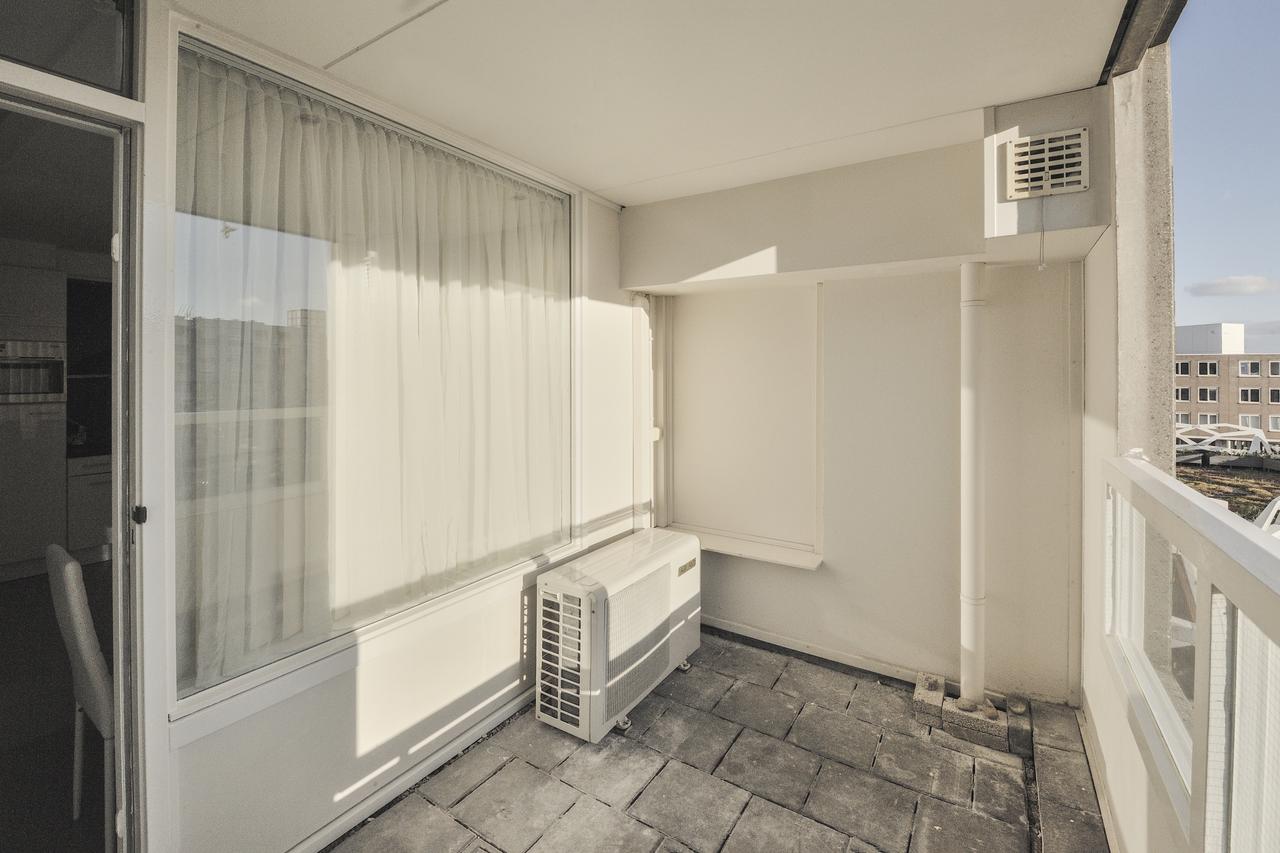80 m² Furnished Apartment with Loggia - Image 56