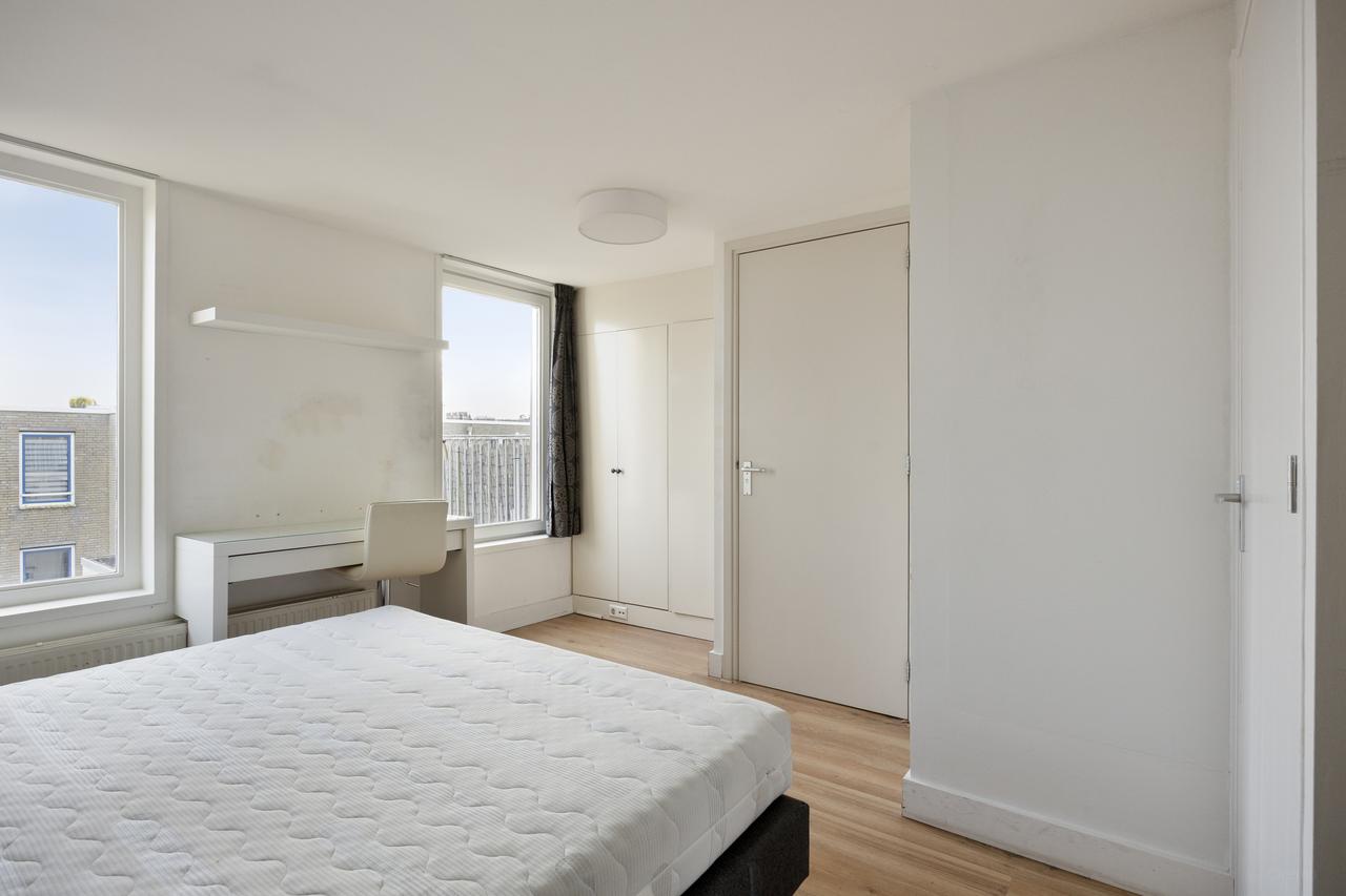 Gemeubileerd appartement met dakterras - Afbeelding 16