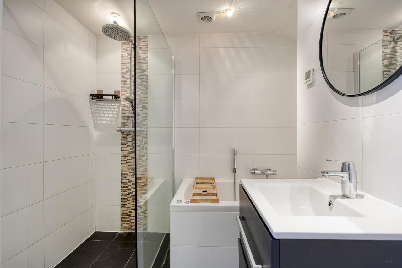 Gemeubileerd appartement met dakterras - Afbeelding 19