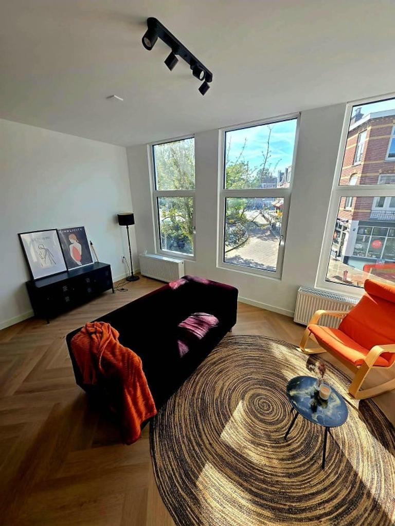 Furnished 65 m² studio in Nieuw Engeland - Image 3
