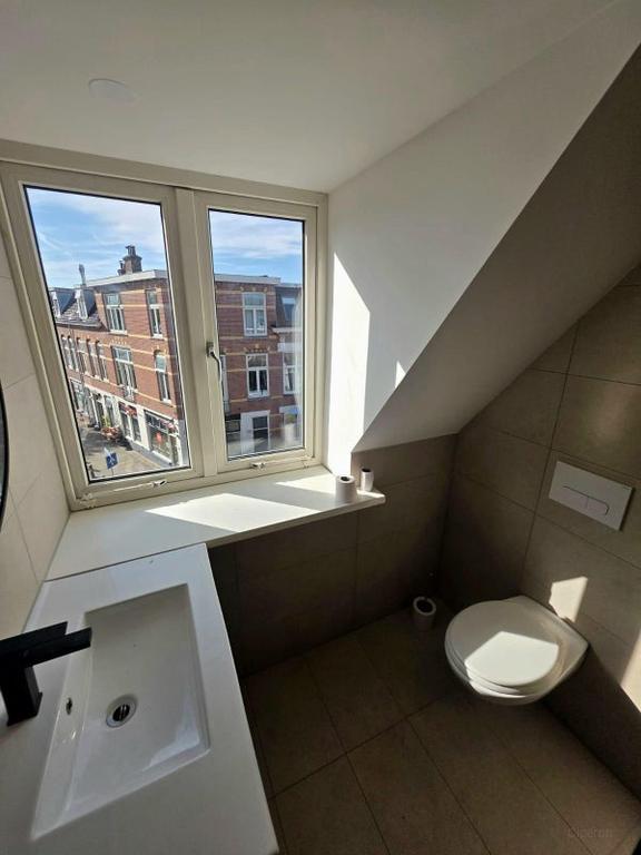 Furnished 65 m² studio in Nieuw Engeland - Image 15