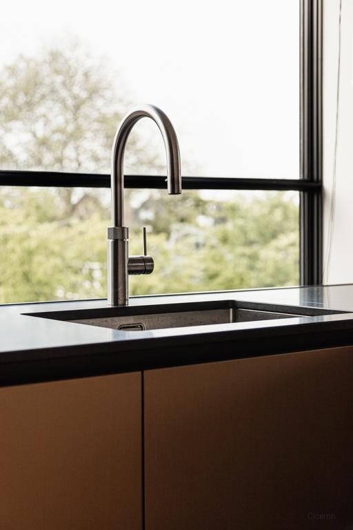 Gemeubileerd penthouse bij Vondelpark - Afbeelding 10