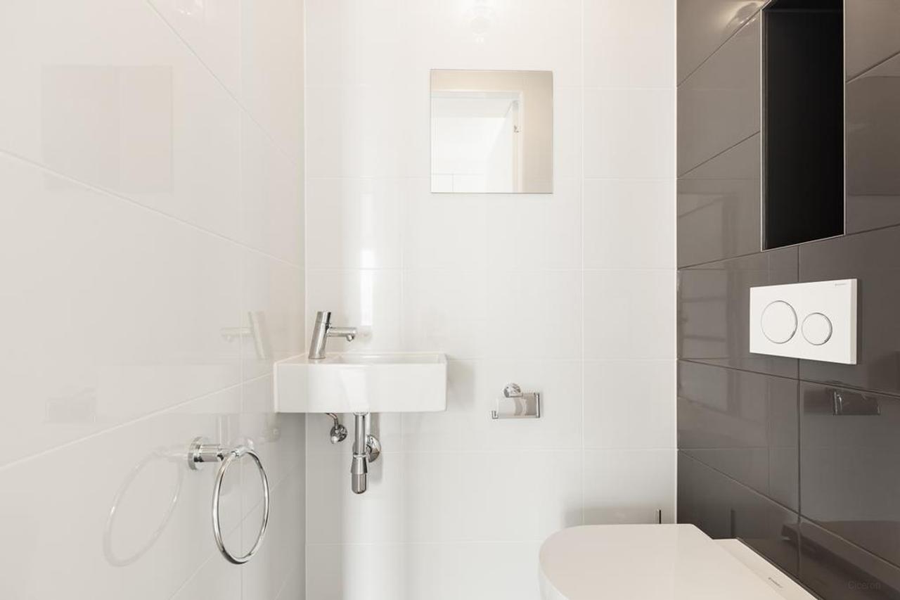 Gemeubileerd penthouse bij Vondelpark - Afbeelding 19