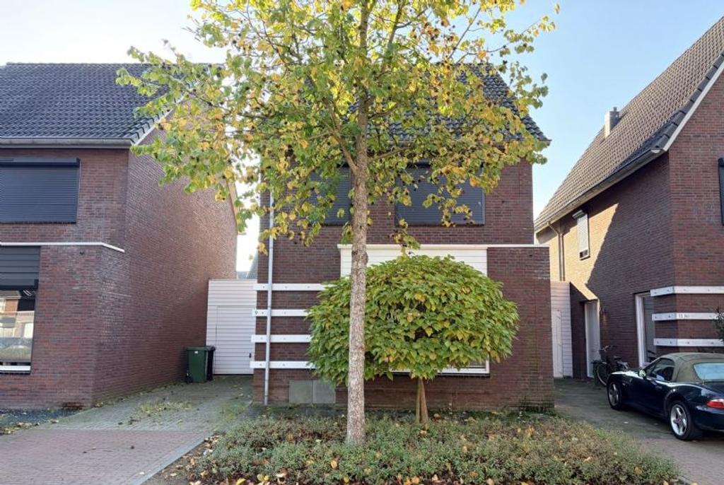 145 m² house with garden and garage in Herkenbosch - Image 2