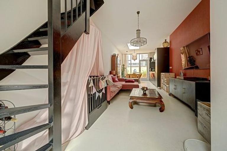 Available now: 5-room home in Delft - Image 2