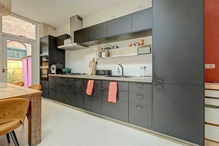 Available now: 5-room home in Delft - Image 3