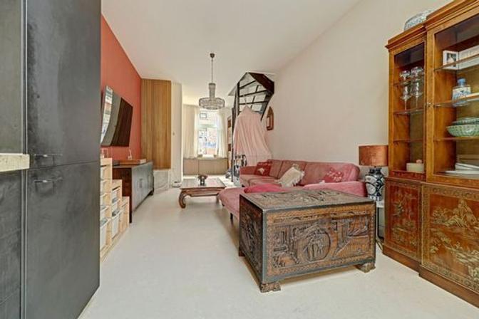 Available now: 5-room home in Delft - Image 9