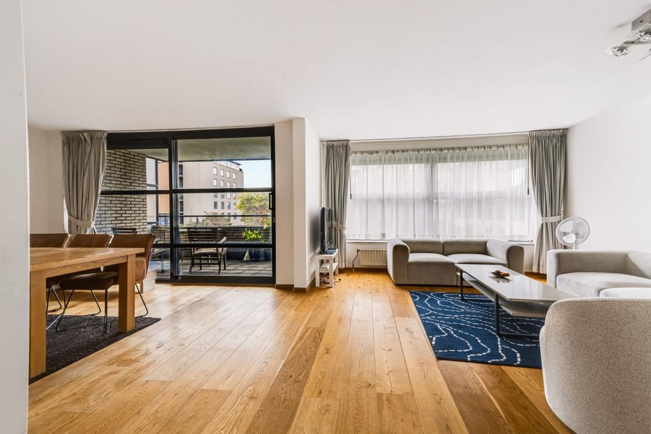 102 m² appartement met 3 slaapkamers - Afbeelding 1