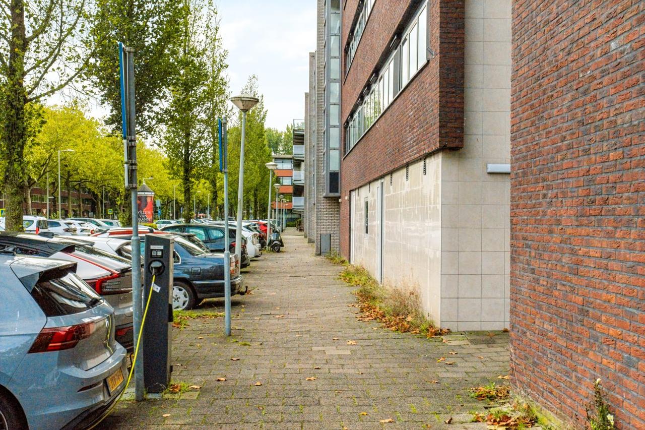 102 m² appartement met 3 slaapkamers - Afbeelding 39