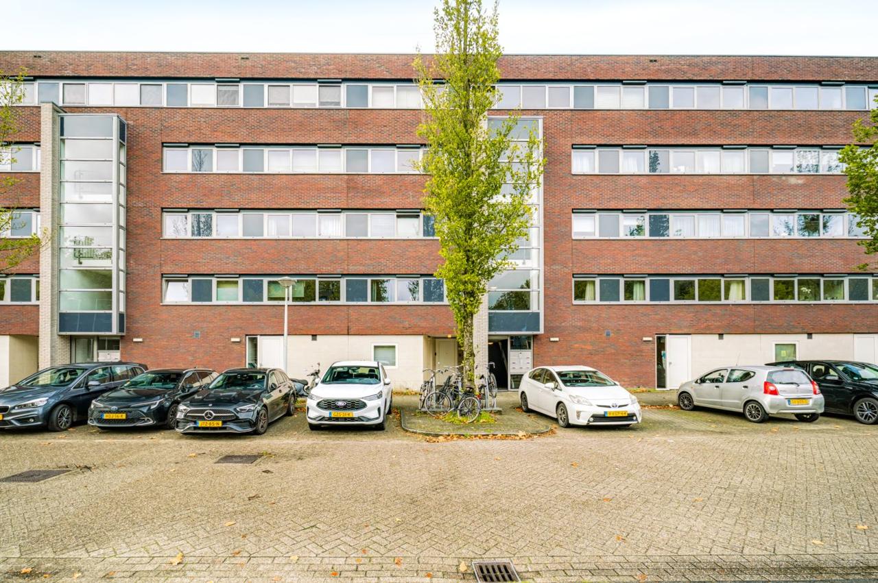 102 m² appartement met 3 slaapkamers - Afbeelding 48