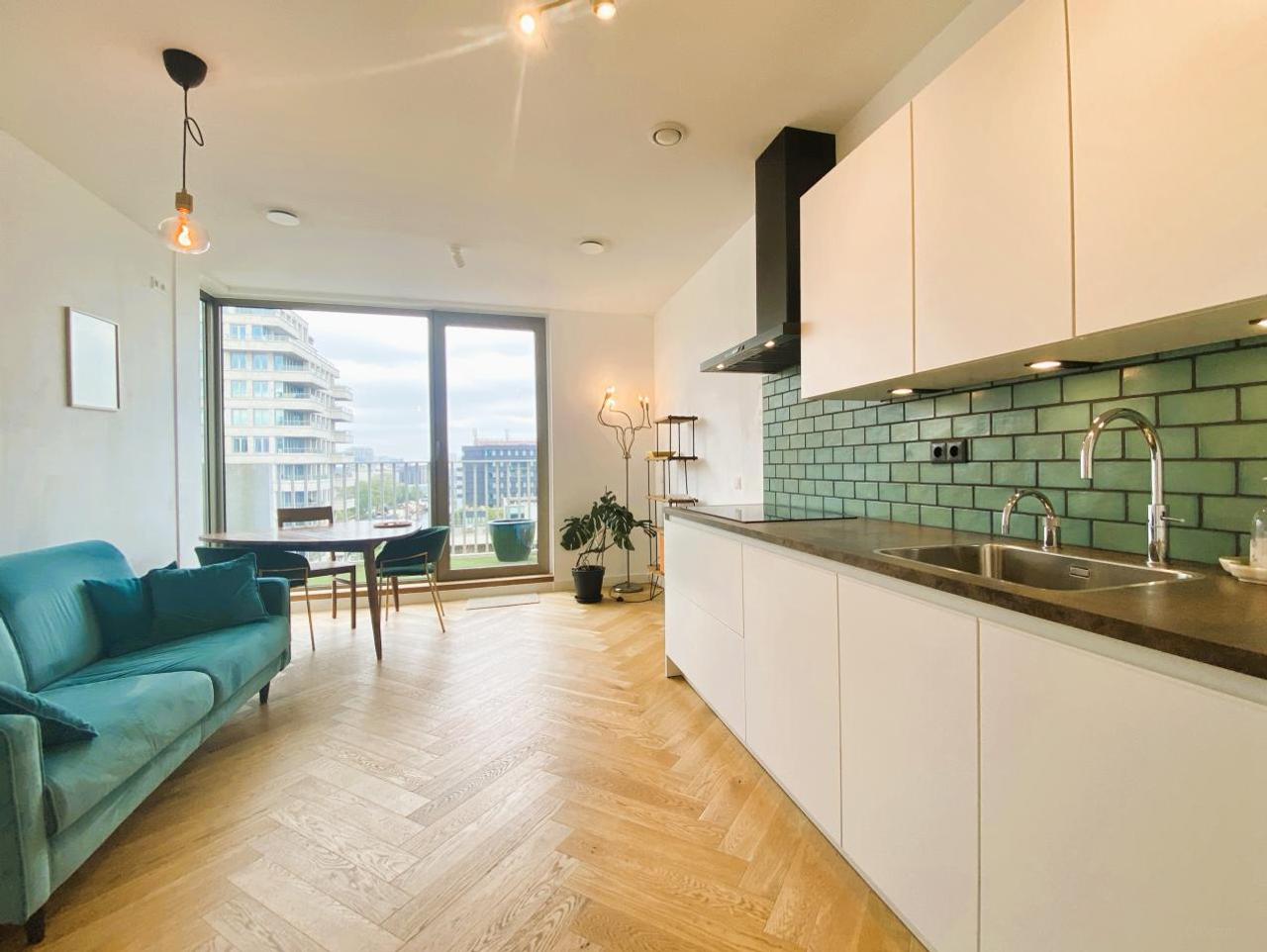 Gemeubileerd appartement met balkon in Overhoeks - Afbeelding 2
