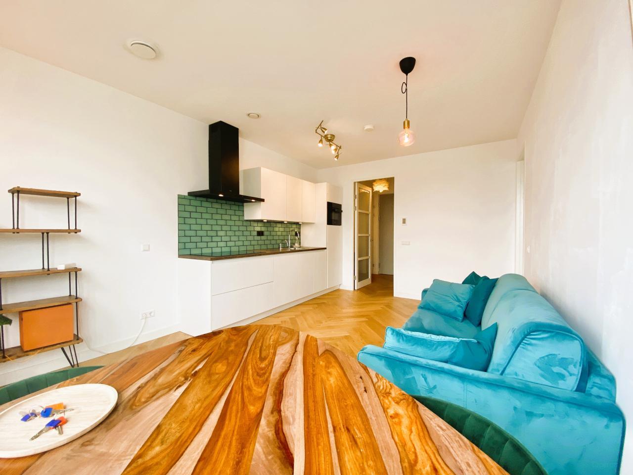 Gemeubileerd appartement met balkon in Overhoeks - Afbeelding 4