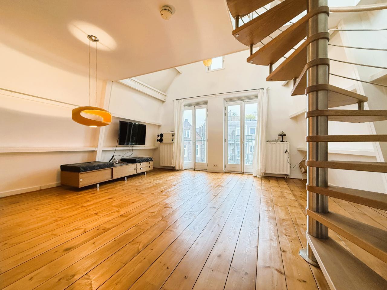 Loft van 80 m² met dakterras in De Pijp - Afbeelding 3