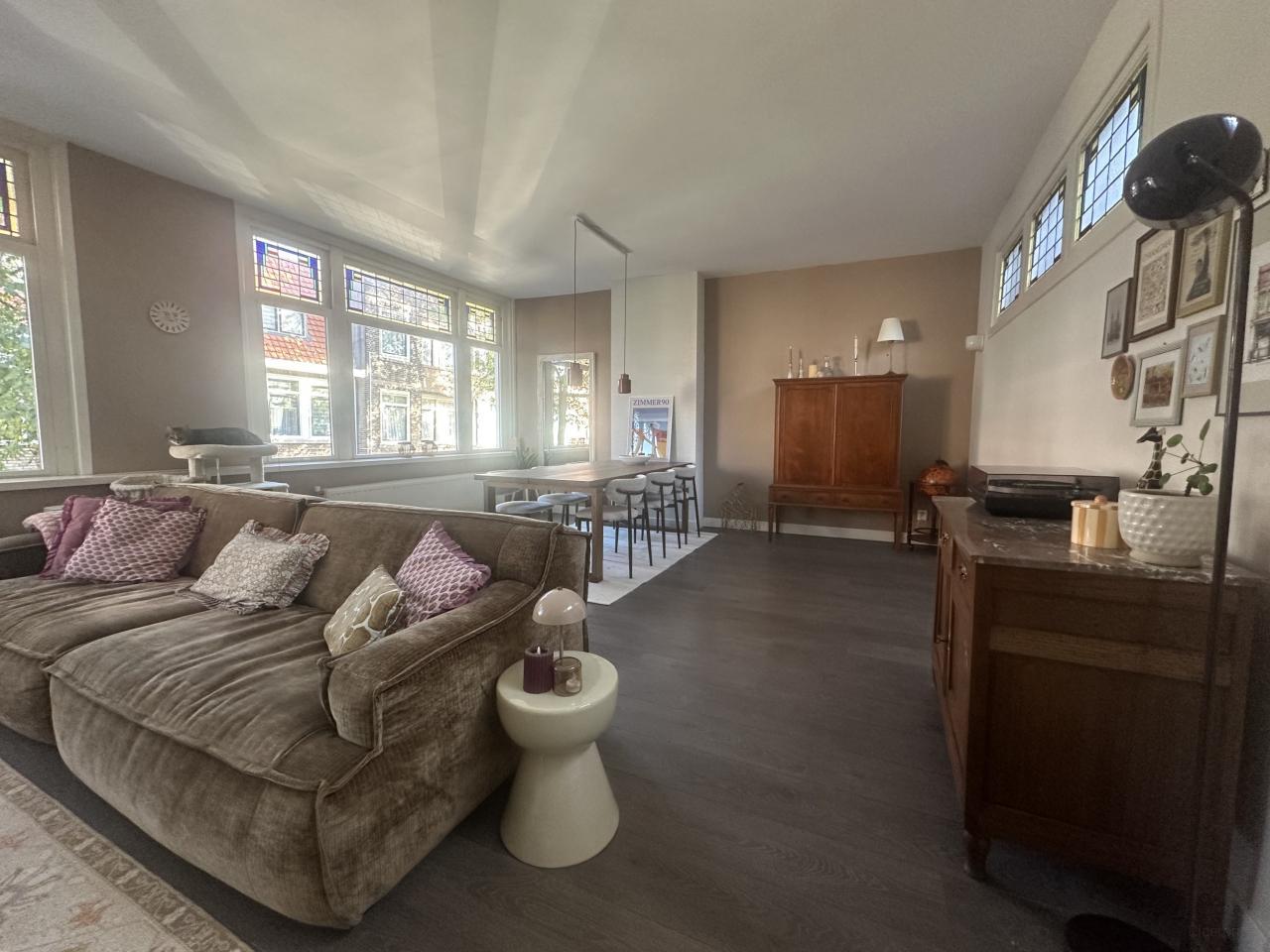 Furnished 4-Room Apartment with Balcony - Image 5