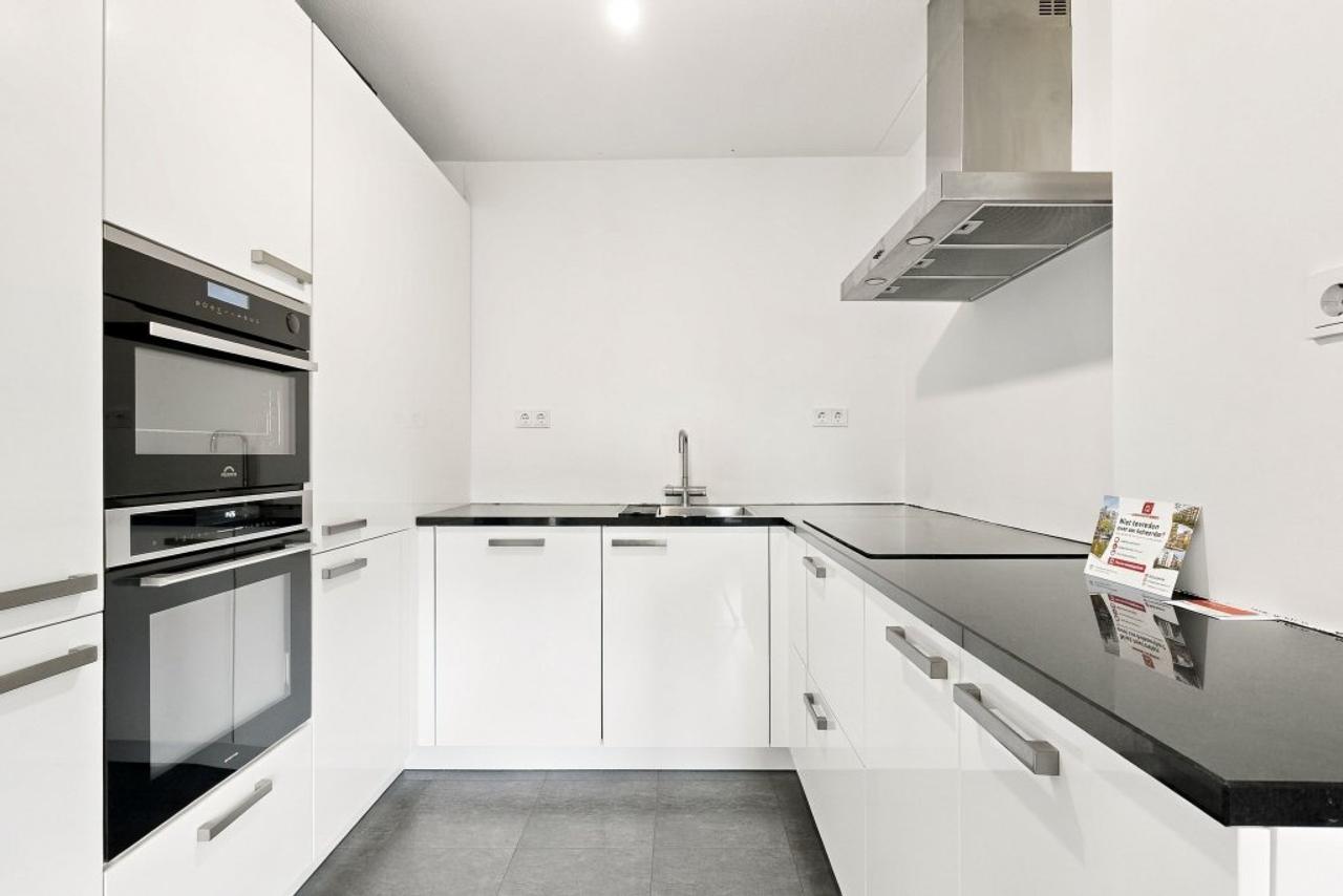 80 m² apartment with balcony and terrace - Image 6