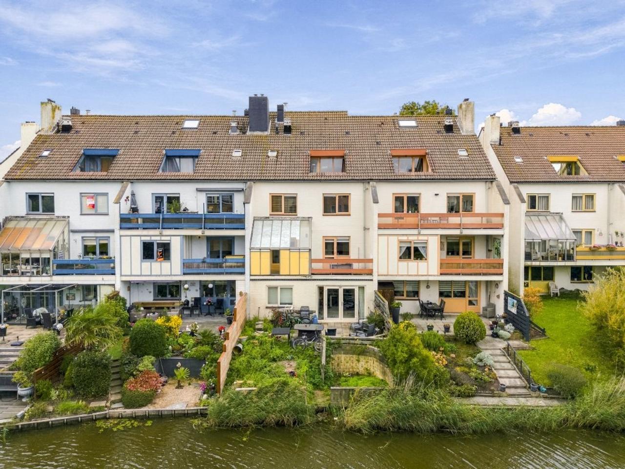80 m² apartment with balcony and terrace - Image 20