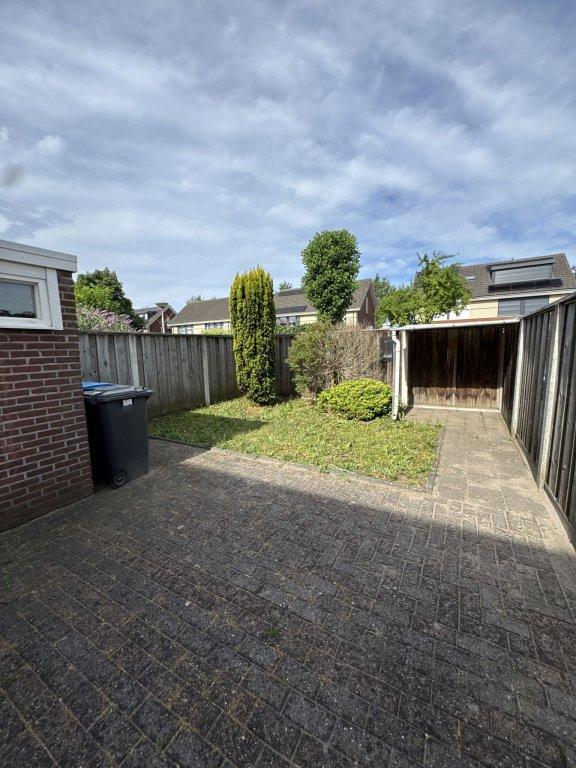 Hoekwoning met royale tuin in Enschede - Afbeelding 13