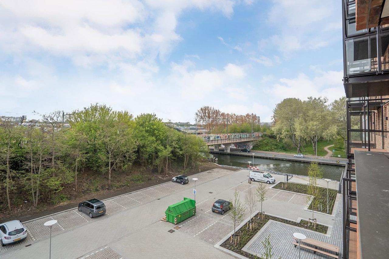 A++ apartment with balcony in Diemen - Image 11
