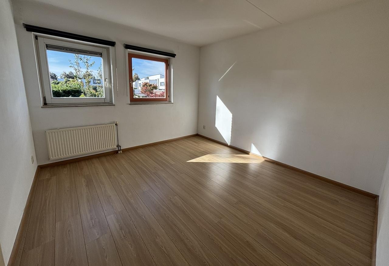 142 m² gezinswoning met tuin en garage - Afbeelding 10