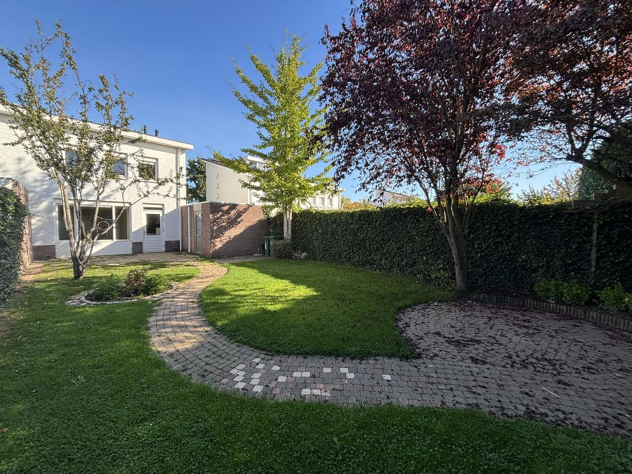 142 m² gezinswoning met tuin en garage - Afbeelding 16