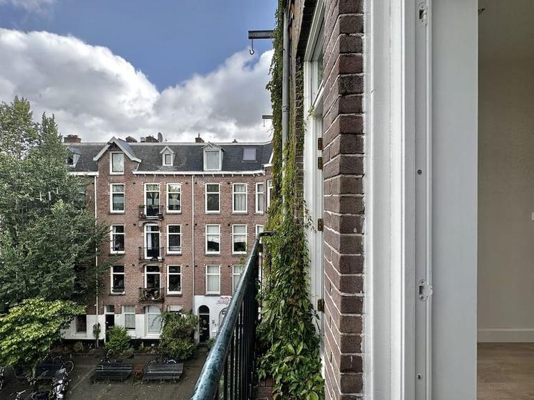 Gemeubileerd 3-kamerappartement met balkon - Afbeelding 4