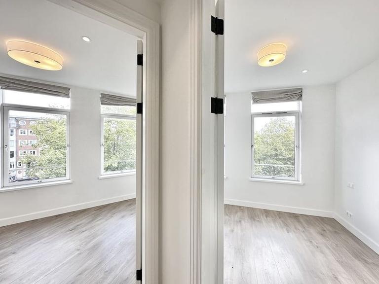 Gemeubileerd 3-kamerappartement met balkon - Afbeelding 11