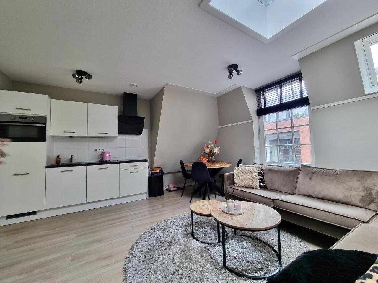 Two-room apartment near Purmerend centre - Image 1