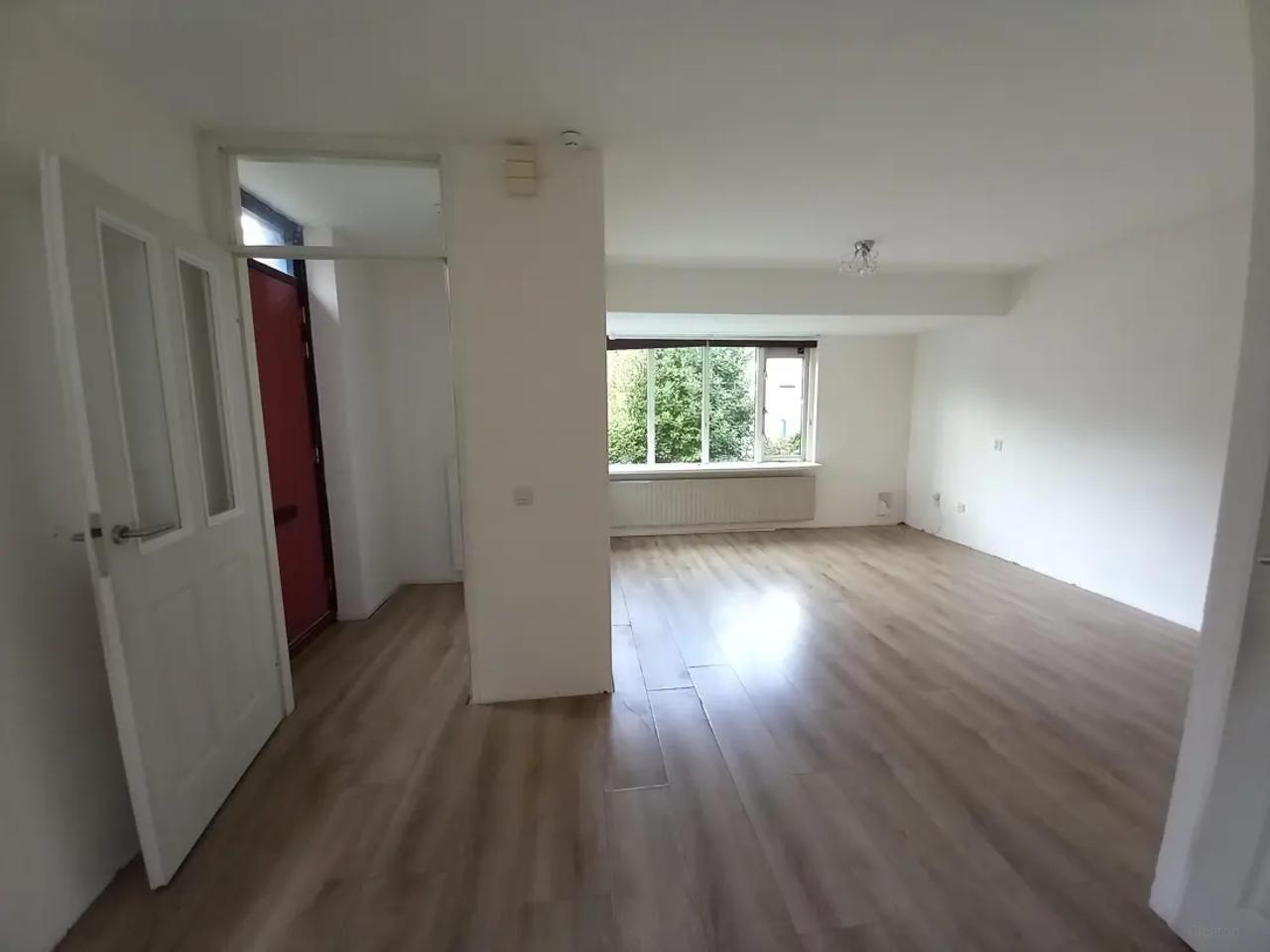 108 m² family home with A+++ energy rating - Image 3