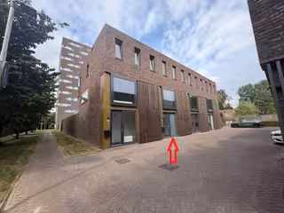 95 m² family home with terrace and parking