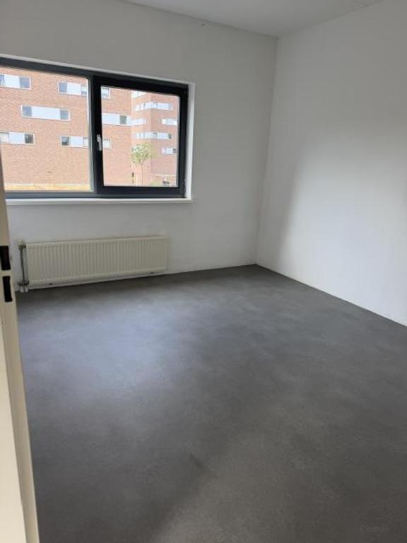 95 m² gezinswoning met terras en parkeerplek - Afbeelding 6