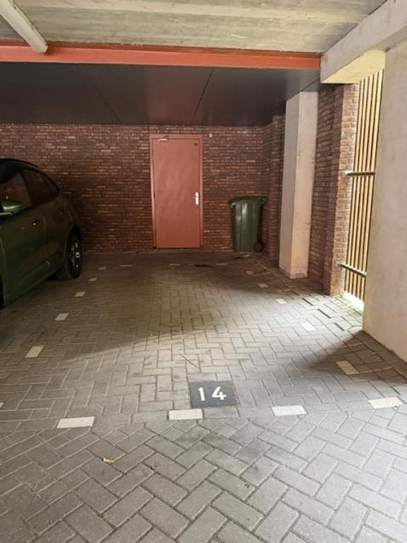 95 m² gezinswoning met terras en parkeerplek - Afbeelding 17