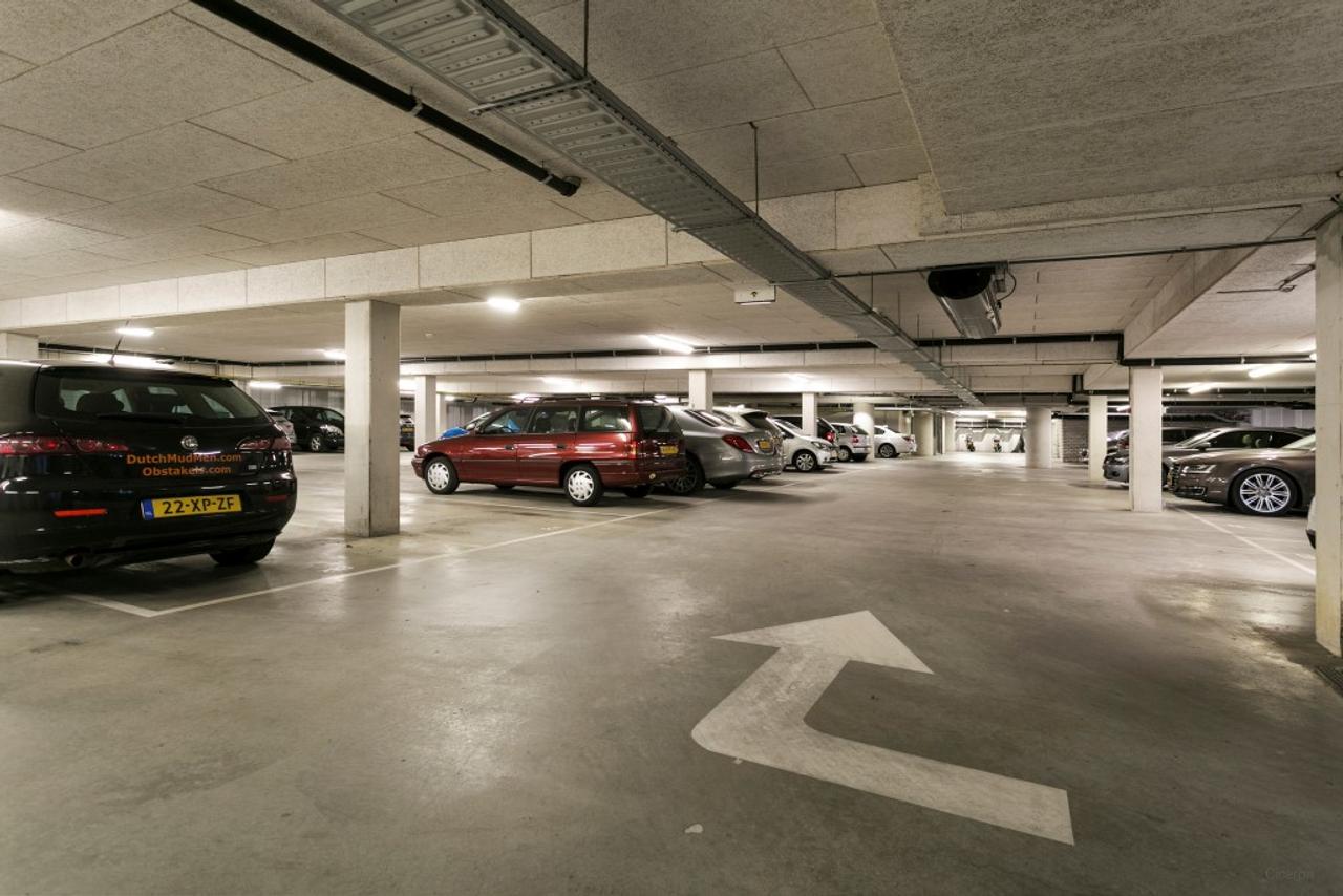 Gemeubileerd 3-kamerappartement op 22e verdieping - Afbeelding 16