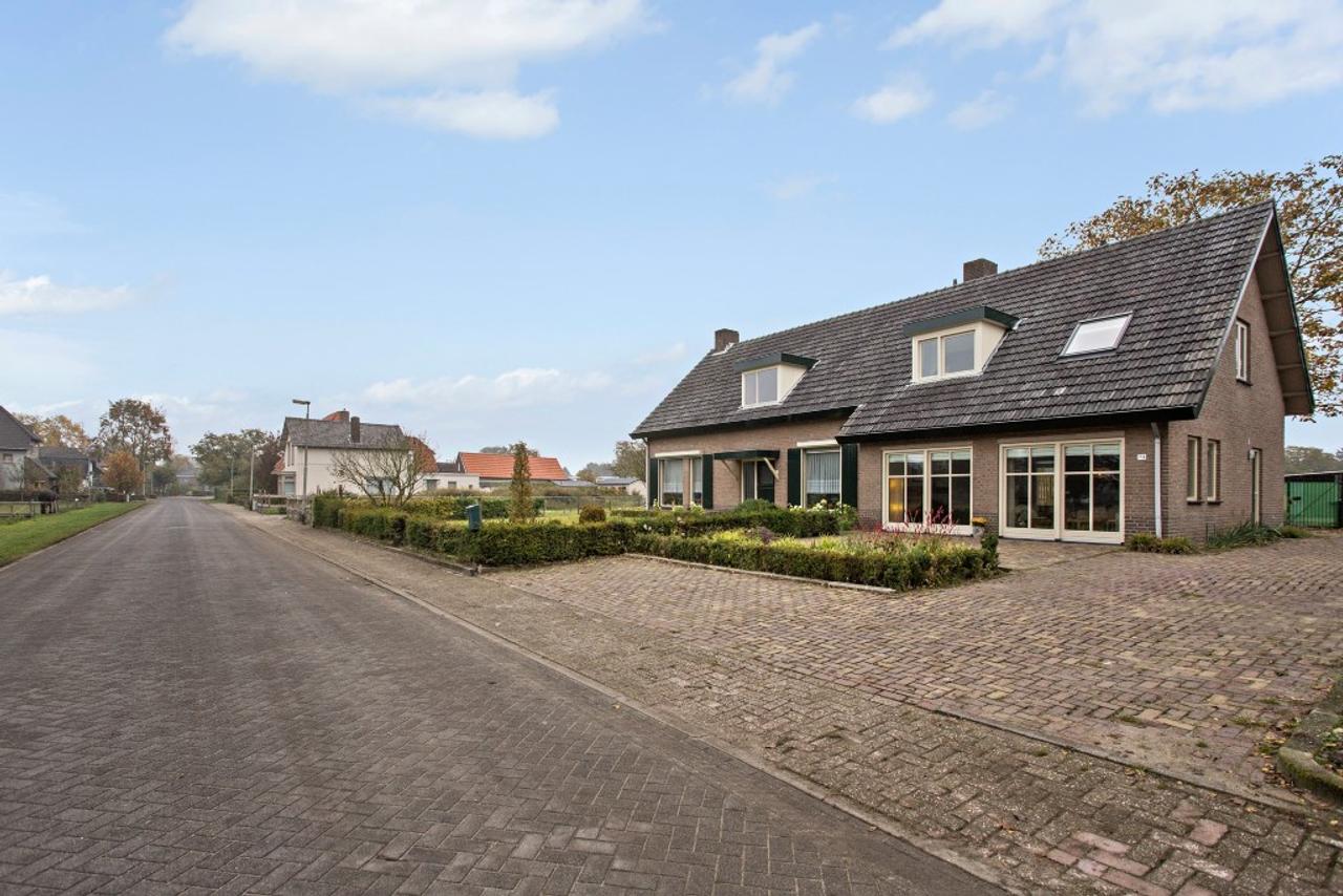 Gemeubileerde boerderij met 3 slaapkamers - Afbeelding 1
