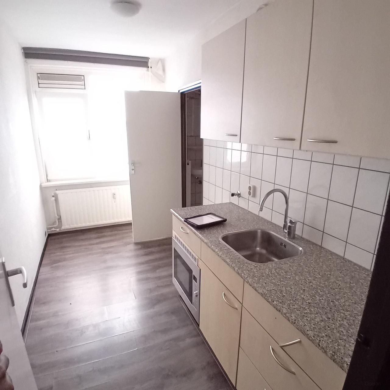 Available Now: 2-Bedroom Apartment with Balcony - Image 5