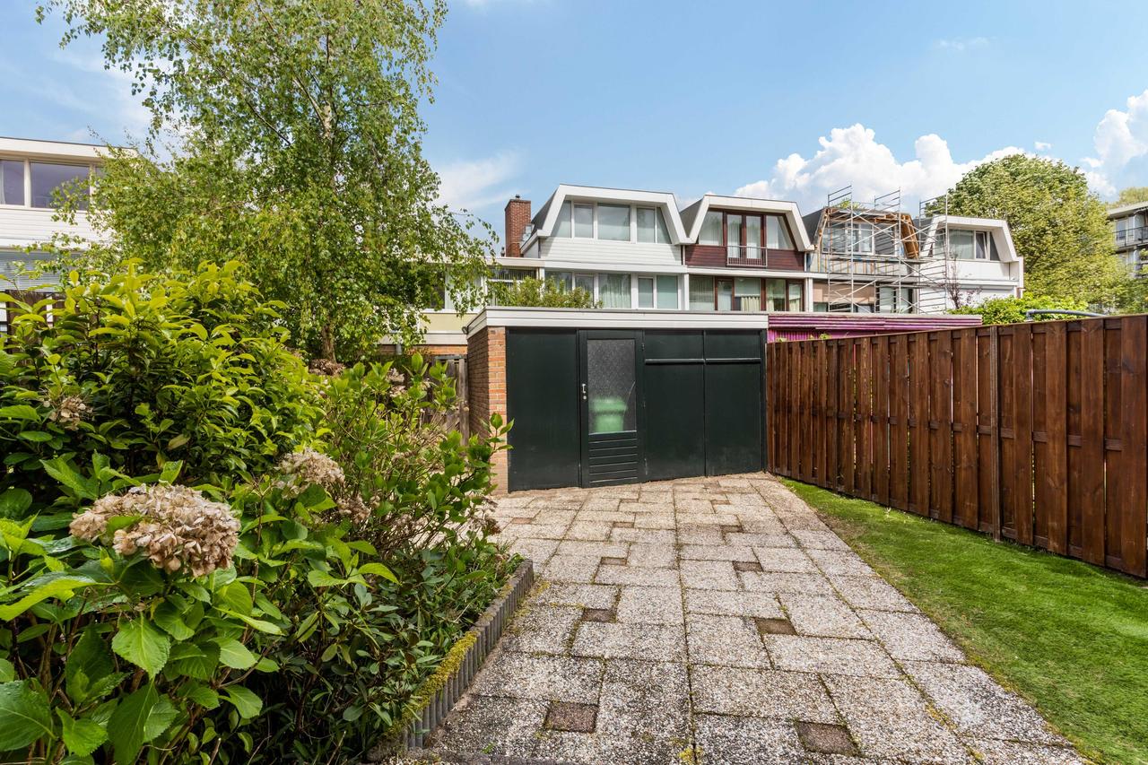 149 m² townhouse with garden in Amstelveen - Image 9