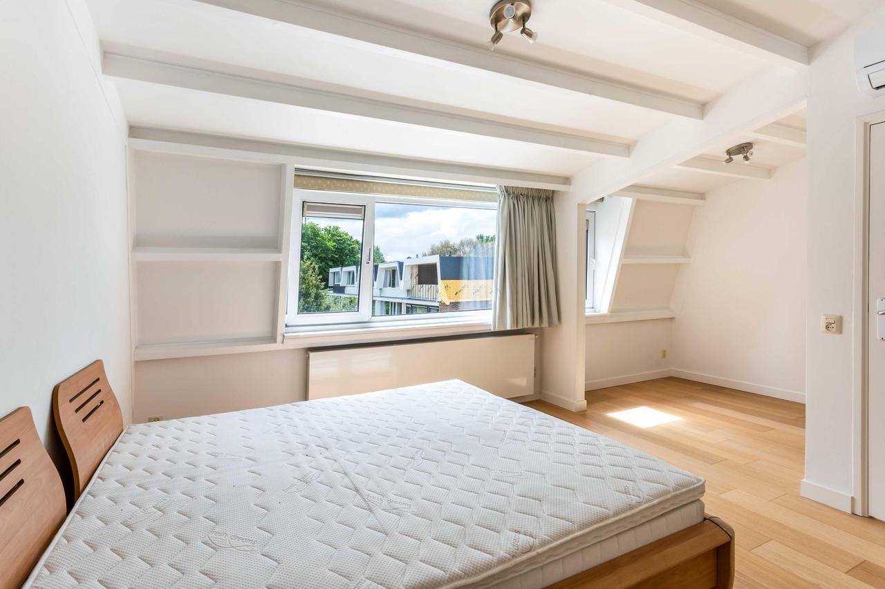149 m² townhouse with garden in Amstelveen - Image 18