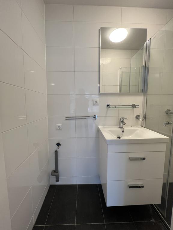 Gemeubileerd 2-kamerappartement in Nieuwe Westen - Afbeelding 8