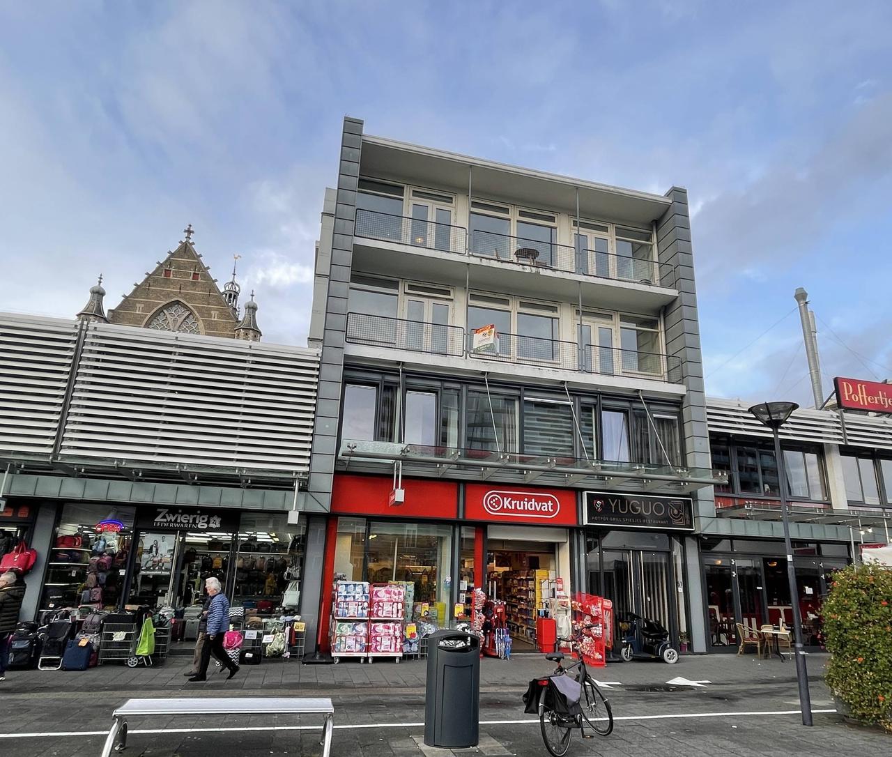 Gemeubileerd appartement aan Grotekerkplein - Afbeelding 1