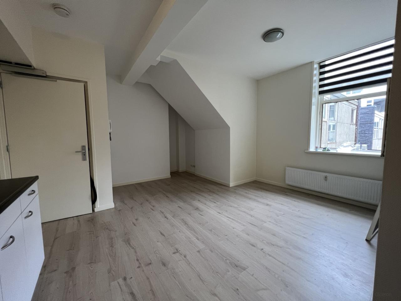 Gemeubileerd appartement aan Grotekerkplein - Afbeelding 4