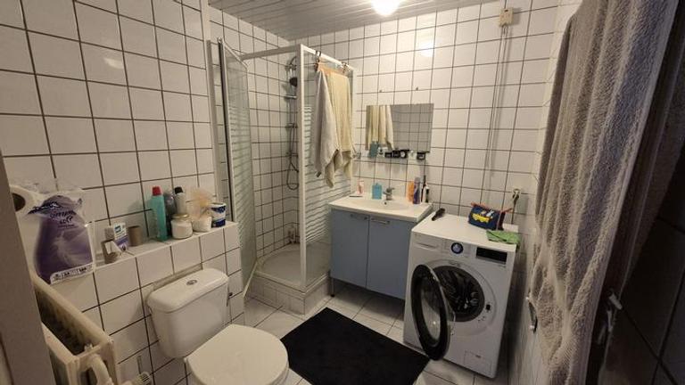 Share two rooms in a house in The Hague - Image 4