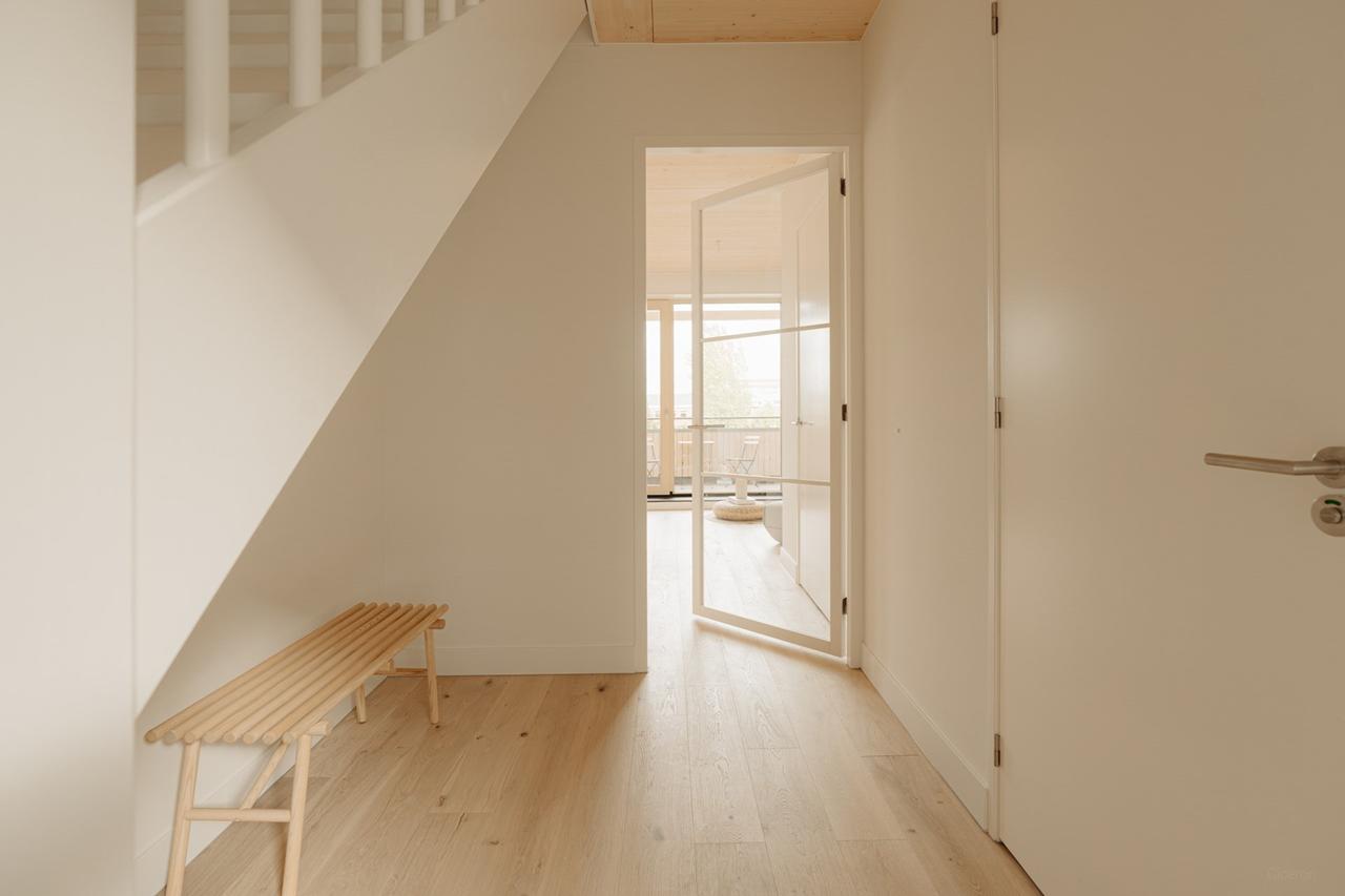 139 m² aan het water met 4 slaapkamers - Afbeelding 2
