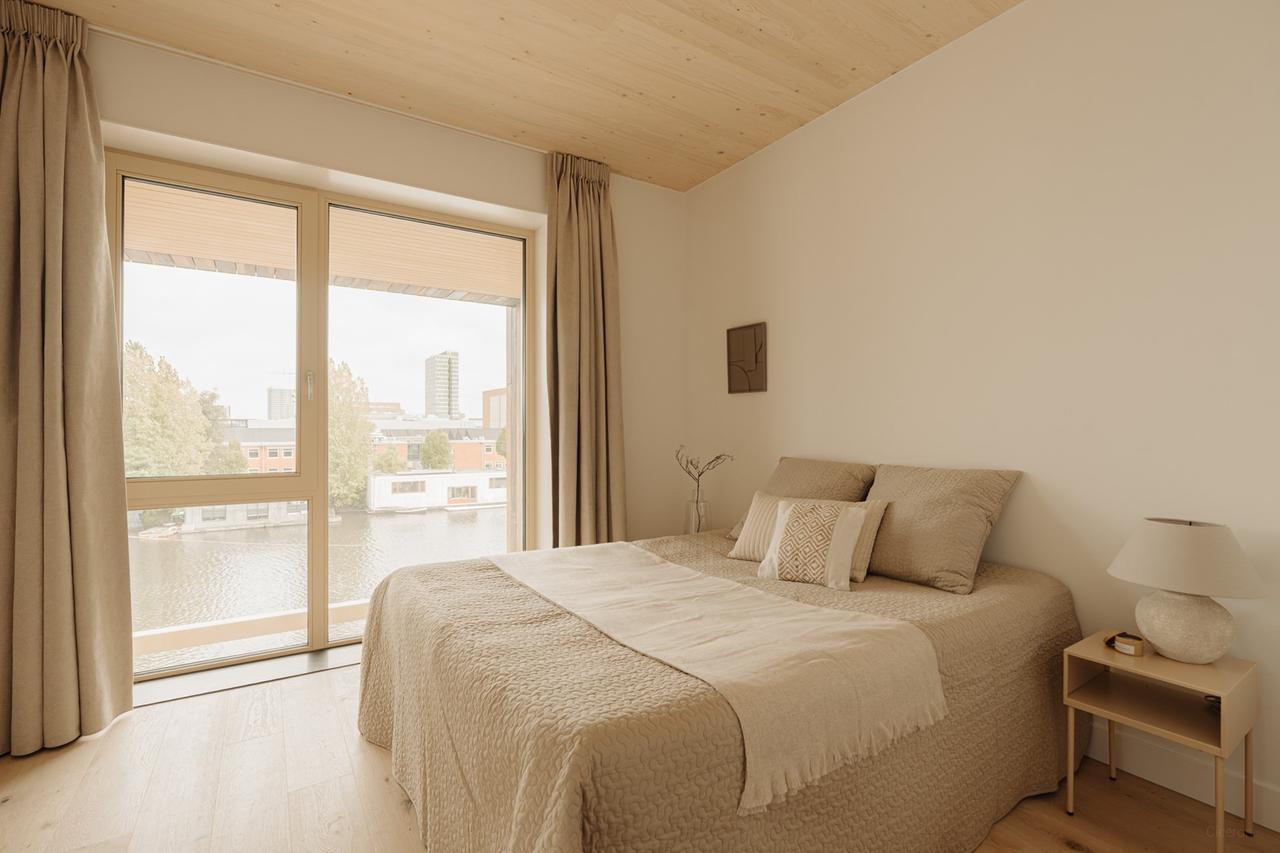 139 m² aan het water met 4 slaapkamers - Afbeelding 32