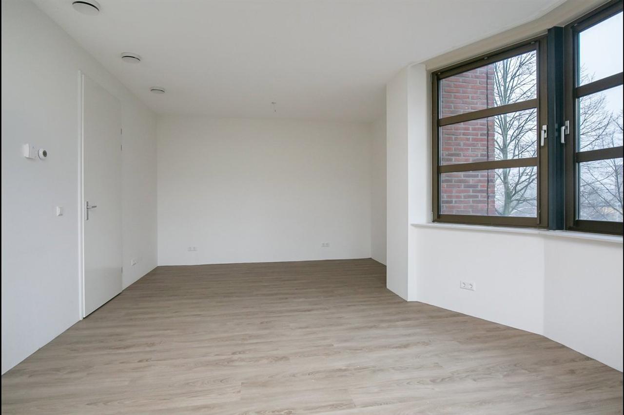 A++ studio met parkeren in Hanzeland - Afbeelding 8