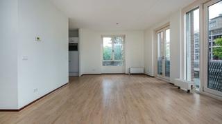 77 m² appartement aan de Amstel - Afbeelding 2