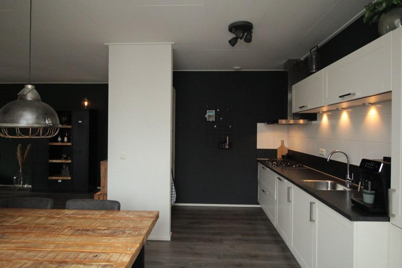 Gemeubileerd appartement met groot dakterras - Afbeelding 4